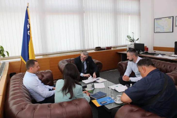 Ministarstvo komunikacija i prometa BiH