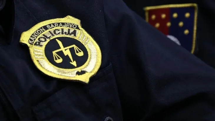 policija