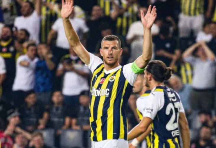 Edin dzeko 2 810x480