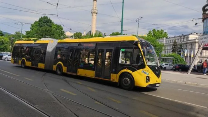 Trolejbusi/ FB/ Šteta