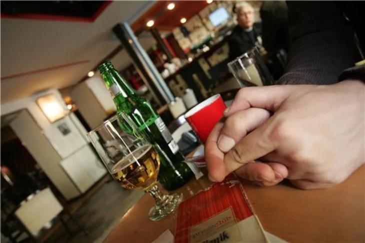Alkohol uzivanje cafe