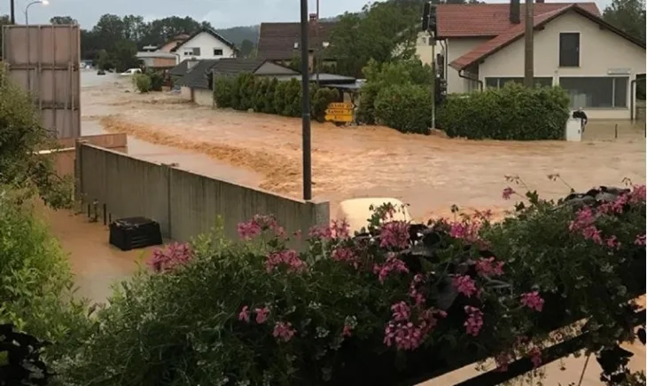 Poplave slovenija