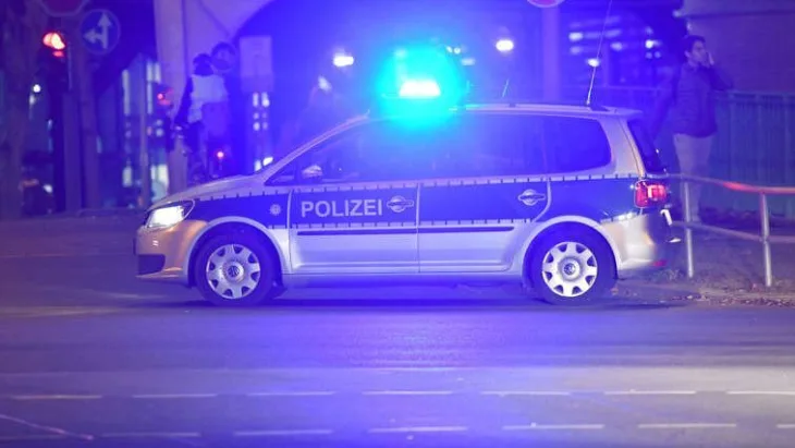 Policija njemacka Symbolbild