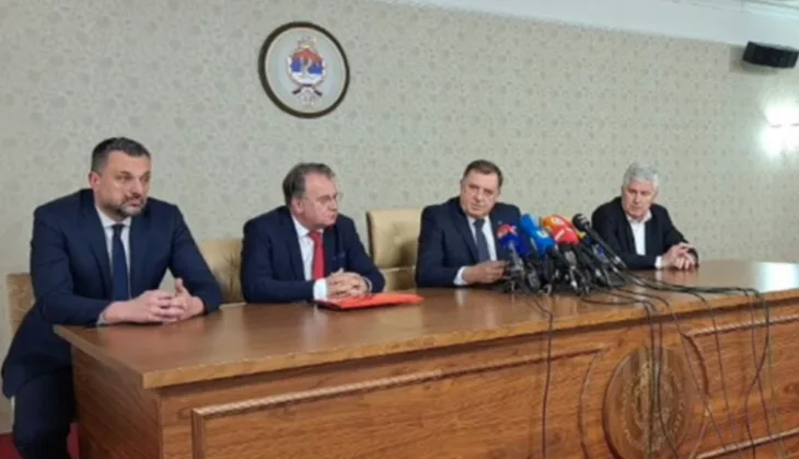 Trojka konakovic covic Dodik niksic