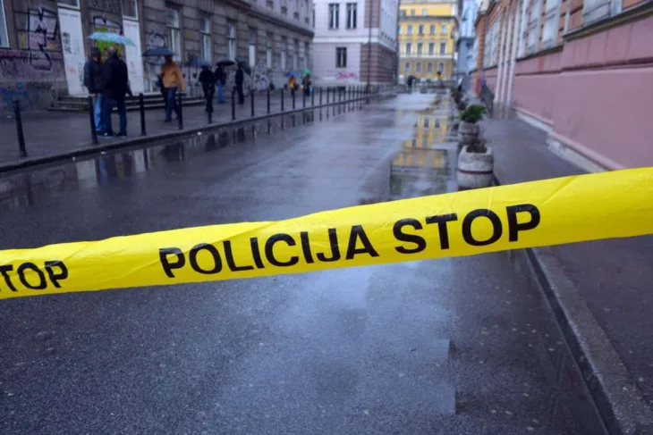 Policija