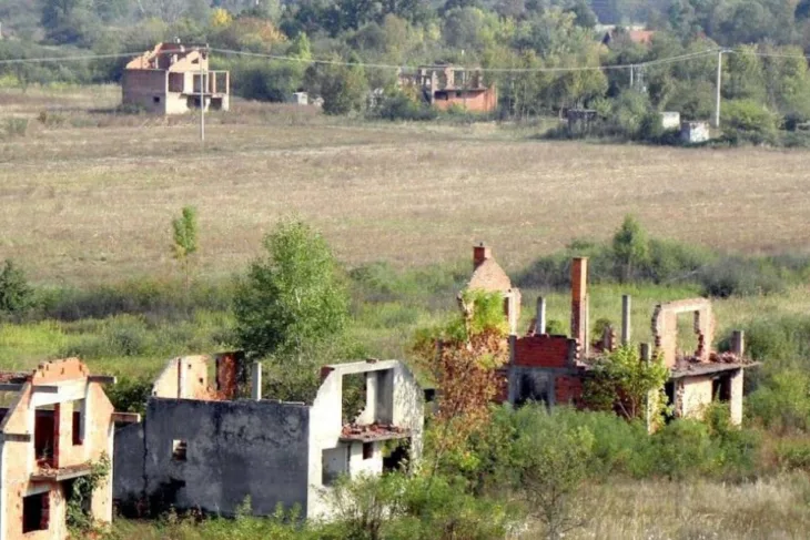 Posavina apel srusene kuce ???