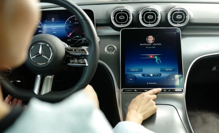 MERCEDES VISA