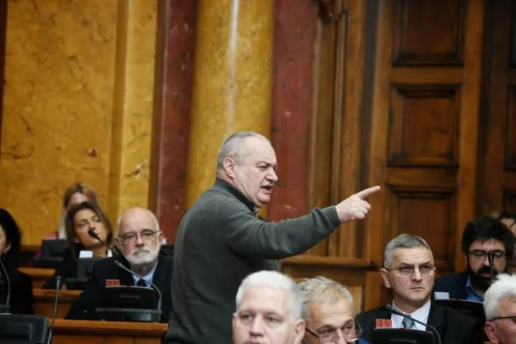 Srbijanski parlament