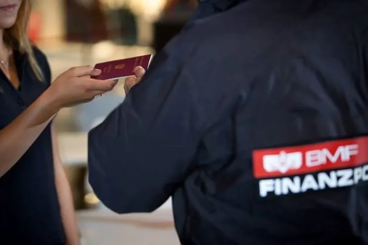 Austrija policija