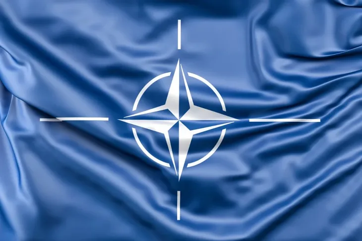 NATO Foto: www.slon.com/Freepik