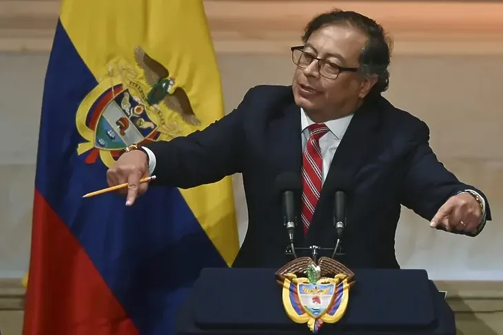 Gustavo Petro fena