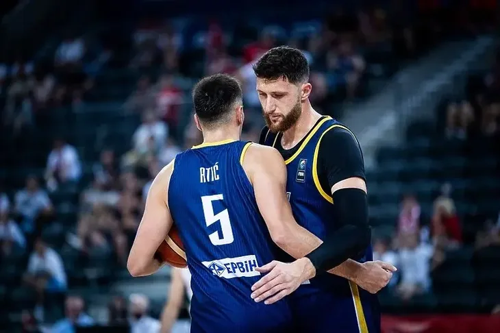 Edin Atić i Jusuf Nurkić Foto FIBA