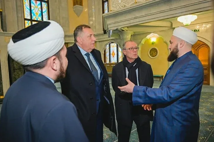 Milorad Dodik Tatarstan b