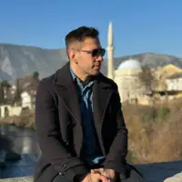 Adnan Ćatić stigao na odmor u bh. grad