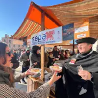 karneval u Veneciji foto X
