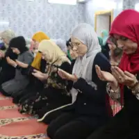 Kasarna rajlovac odrzan iftar za zene  fena