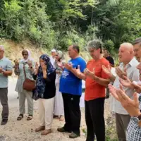 Sanski most Spomen ploča na Krivoj cesti h