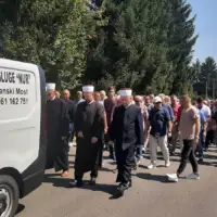 Sanski Most DŽENAZA UBIJENOM DIREKTORU Nijaz Halilović