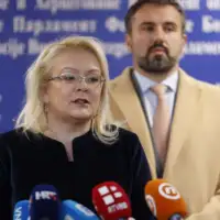 Lidija bradara