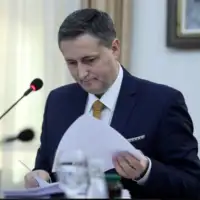 Denis Bećirović
