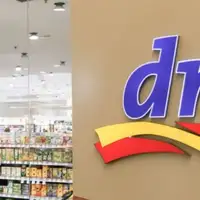 DM
