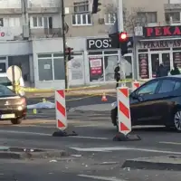 Pjesak cvila 1