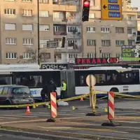 Pjesak cvila 7