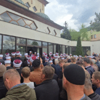 Harun Zahirovic Klanjana dzenaza 1