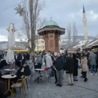 Turisti Bascarsia ulice Sarajevo 01 2026 4 AA