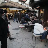 Turisti Bascarsia ulice Sarajevo 01 2026 5 AA