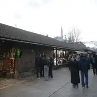 Turisti Bascarsia ulice Sarajevo 01 2026 7 AA