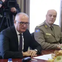 Helez i ministar indonezije2