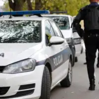Policija 1