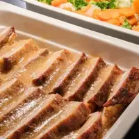 jelo hrana restoran Malak Farma