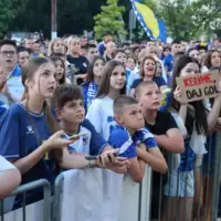 Zmajevi mostar/ Fena