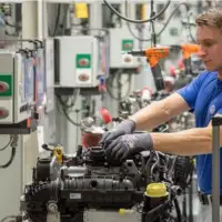 Auto industrija