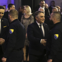 AA 20230301 30448340 30448323 KOMSIC NA PRIJEMU POVODOM 1 MARTA ZNAMO KO JE ZA NEZAVISNOST BIH A KO DA NAM STRANCI I SUSJEDI MIJENJAJU ZAKONE