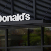 107219321 1680529688309 gettyimages 967391804 MCDONALDS NEW HQ