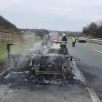 Izgorilo auto