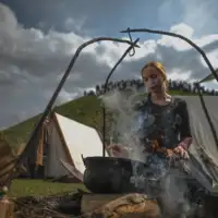 AA 20230411 30824524 30824503 PUTOVANJE KROZ VRIJEME TRADICIONALNI FESTIVAL REKAWKA U KRAKOVU