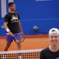 Carlos