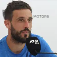 Dzumhur