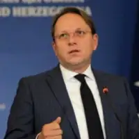 Evropski komesar  Oliver Varhelji