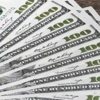 Dolar pare
