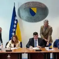 Tegeltija i Manuela Naessl