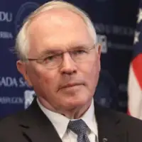Hill američki ambasador