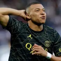 Kylian Mbappe sporta fudbal