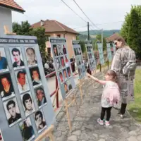 Obiljezena 31 godisnjica strijeljanja 22 stanovnika ljeseva obilje avanje lje evo 5 647dba648f91e