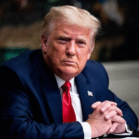 TRUMP27420231 696x464