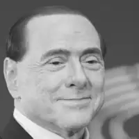 Silvio Berlusconi 696x388